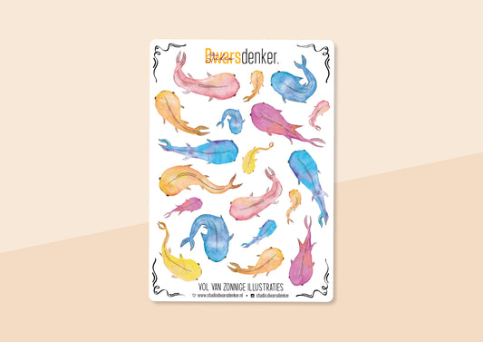 Stickervel met visjes. Bestaande uit ongeveer 20 stickers met kleurrijke visjes in verschillende tinten. Roze, geel, blauw, oranje. Ontwerp door Studio Dwarsdenker.